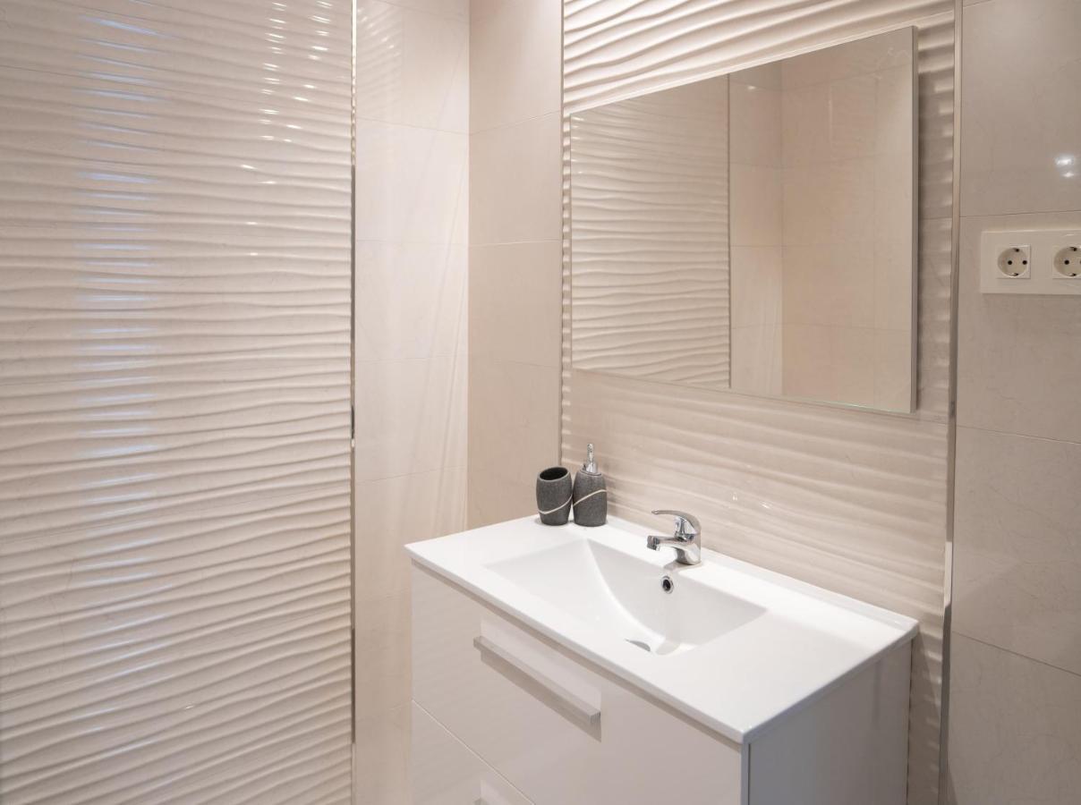 Ok Bilbao Apartment Екстериор снимка